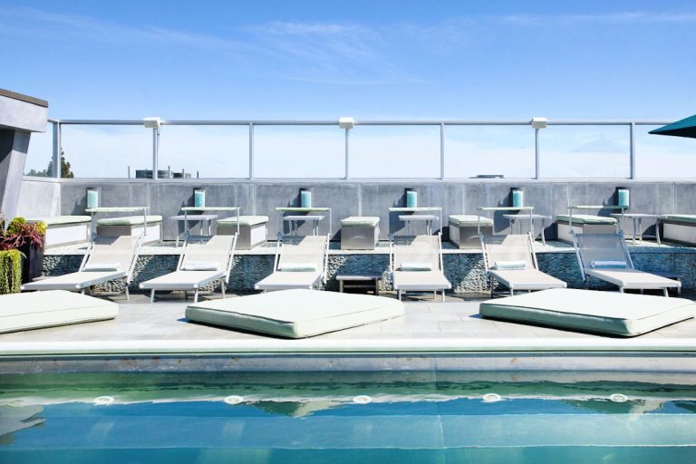 Why Serviced Hotels Are the Future of Travel